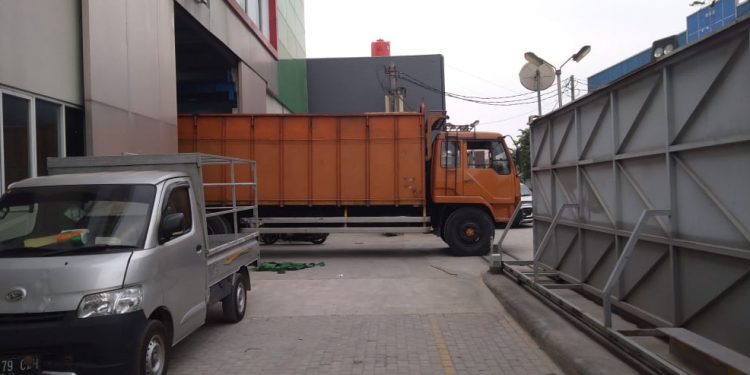 kargo jakarta ke gorontalo