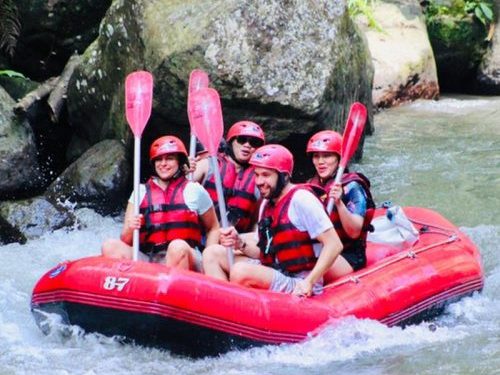 Bali Rafting Ubud – Eksplorasi Sungai Ayung Terbaik
