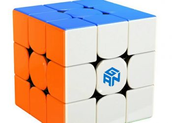 Cek Kelebihan dan Kekurangan Rubik Stickerless & Sticker!