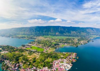 Pulau Samosir: Surga Budaya dan Alam yang Eksotis di Tengah Danau Toba