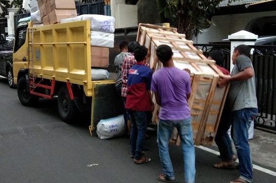 cargo jakarta makasar
