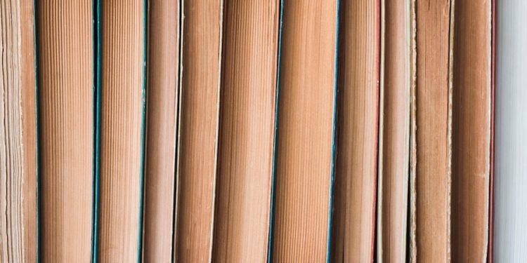 Buku Panduan dan Referensi