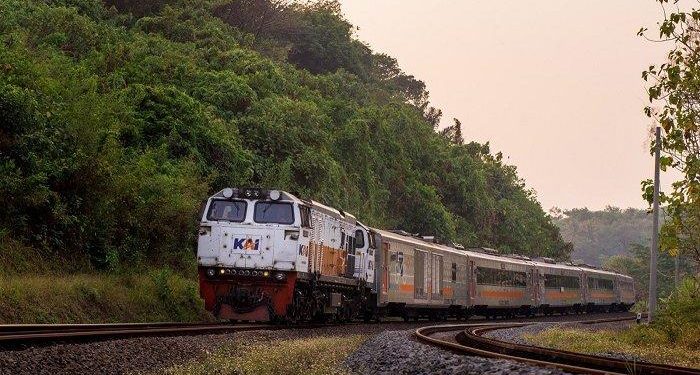 tiket kereta jogja bandung