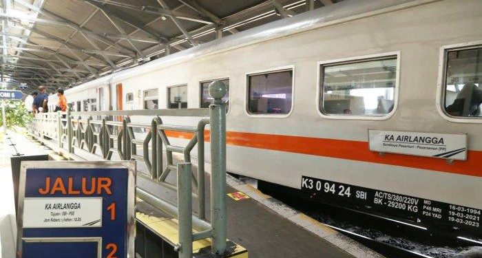 kereta api airlangga