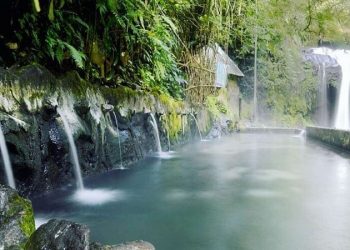 Menikmati Keindahan dan Khasiat Pemandian Air Panas Guci di Tegal