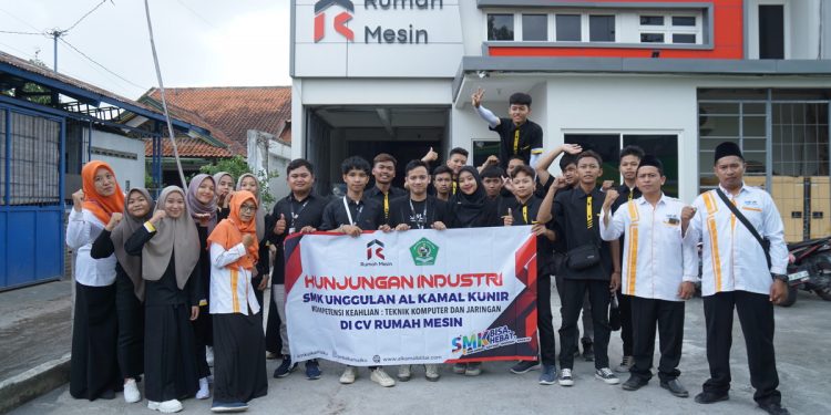 Kunjungan perusahaan Jogja