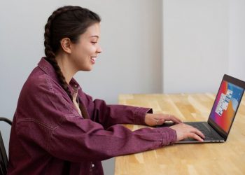 Cara Menghapus Baju di Foto dengan Mudah Menggunakan AI