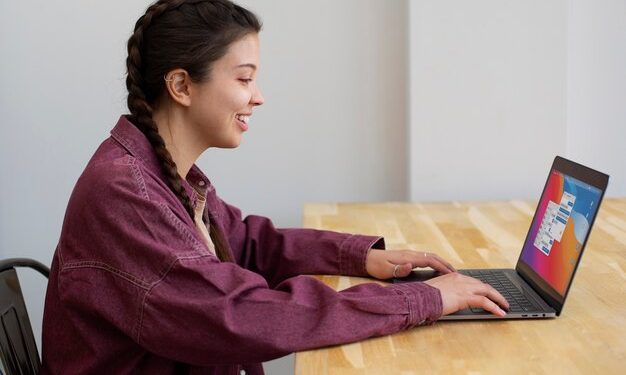 Cara Menghapus Baju di Foto dengan Mudah Menggunakan AI