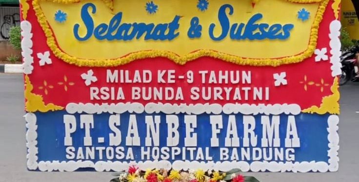Desain Karangan Bunga Minimalis yang Memikat