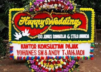 Karangan Bunga Unik: Kombinasi Bunga Lokal dan Internasional