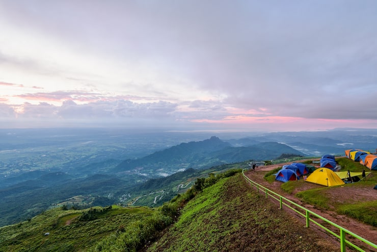 hilltop camp lembang