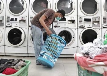 Laundry Kiloan vs Laundry Koin (Self-Service): Mana yang Lebih Cocok untuk Pemula?